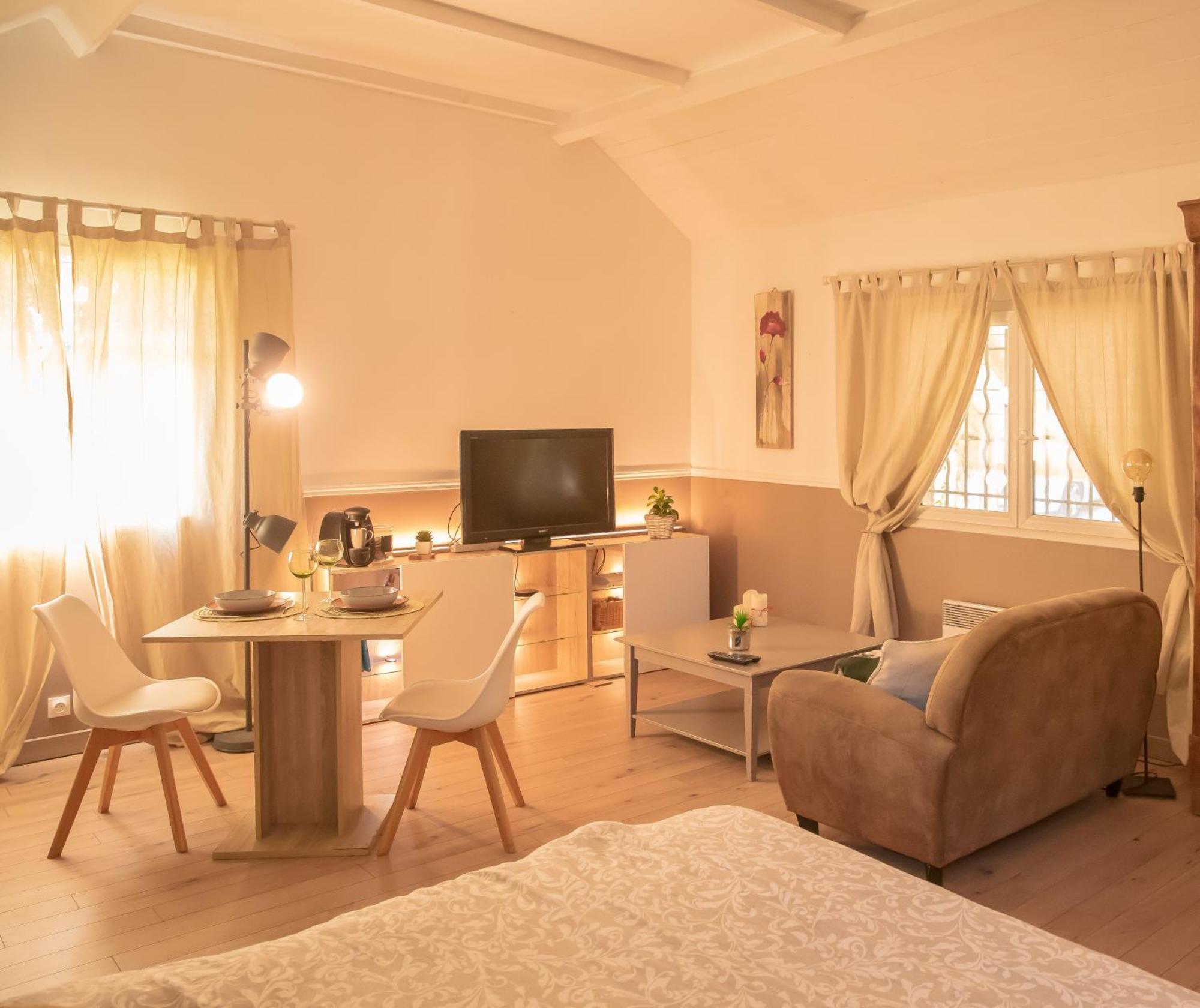 Studette Proche Meaux-disneyland-a4 Privatunterkunft Saint-Jean-les-Deux-Jumeaux